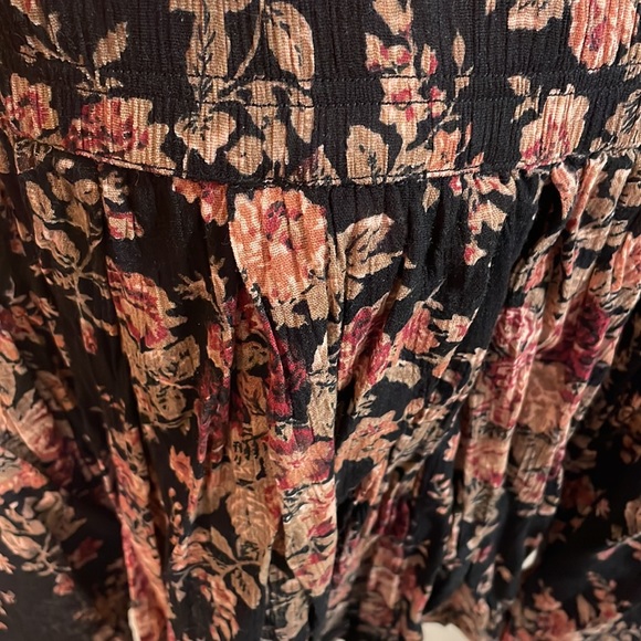 Ralph Lauren boho black floral mini skirt - Picture 3 of 3